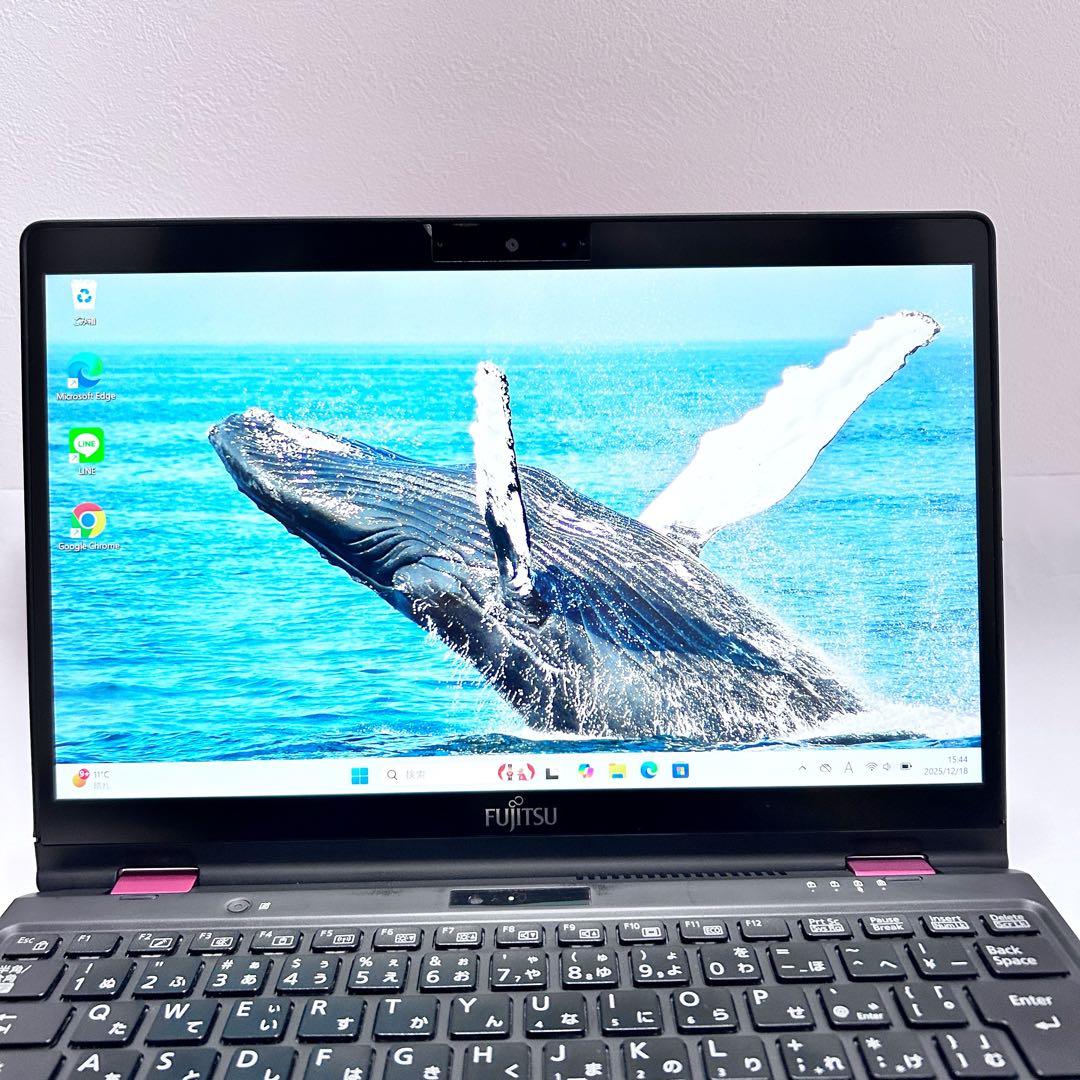 y-y【2in1×オフィス】Core i7｜16GB｜SSD512GB