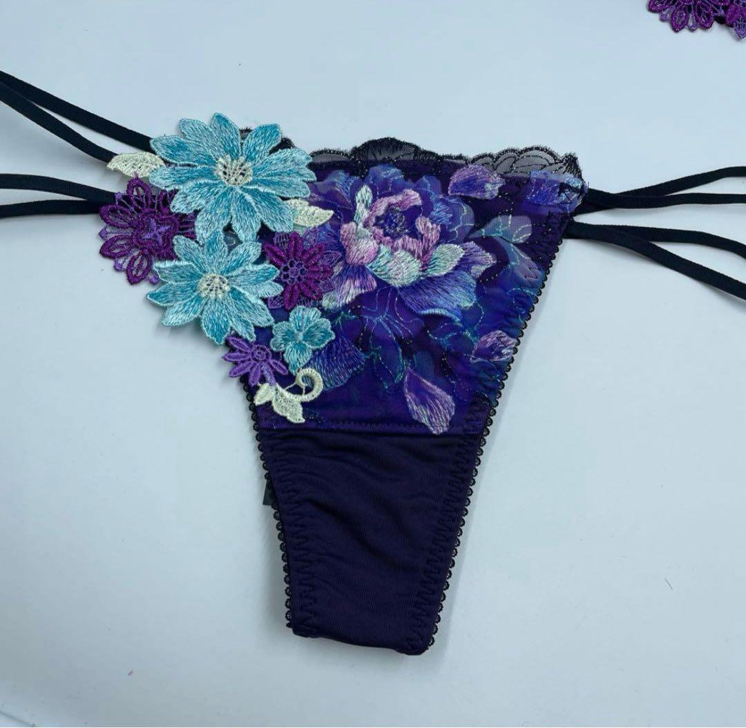 ワコール　サルート　きれいな谷間をつくる　Ｐ−ＵｐプッシュアップタイプF70-M