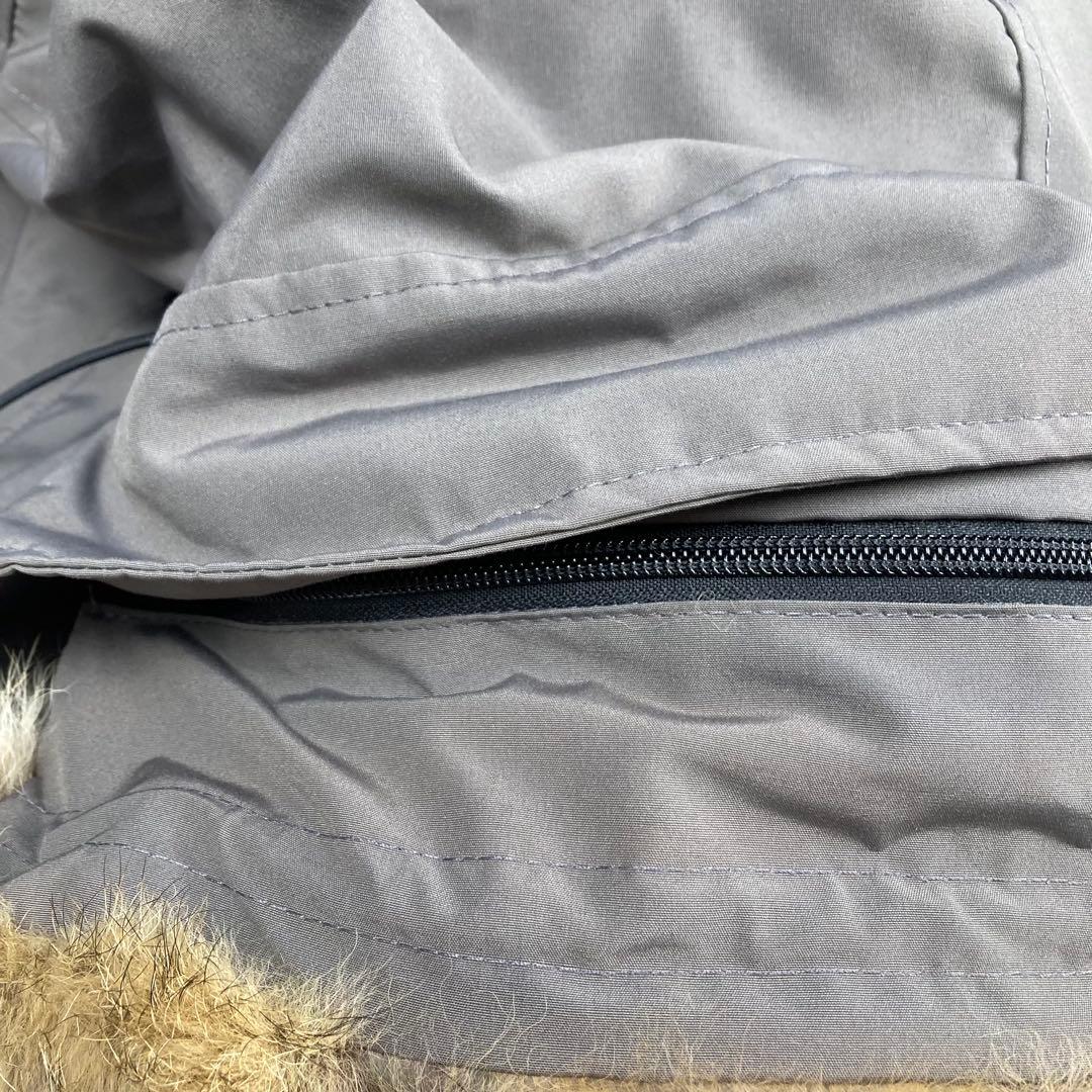 カナダグース シェルバーン　3802LB ブラックレーベル　サザビー　S グレー