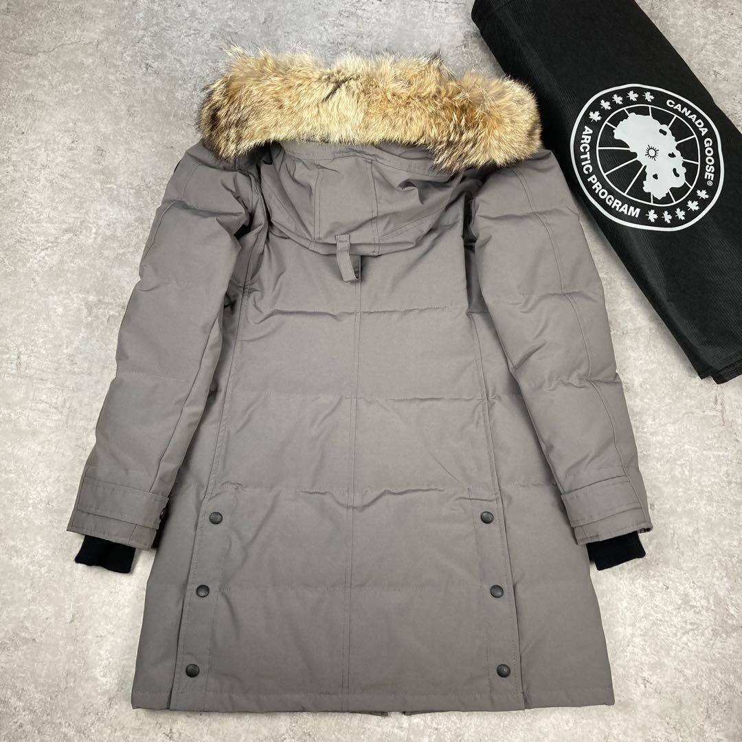 カナダグース シェルバーン　3802LB ブラックレーベル　サザビー　S グレー