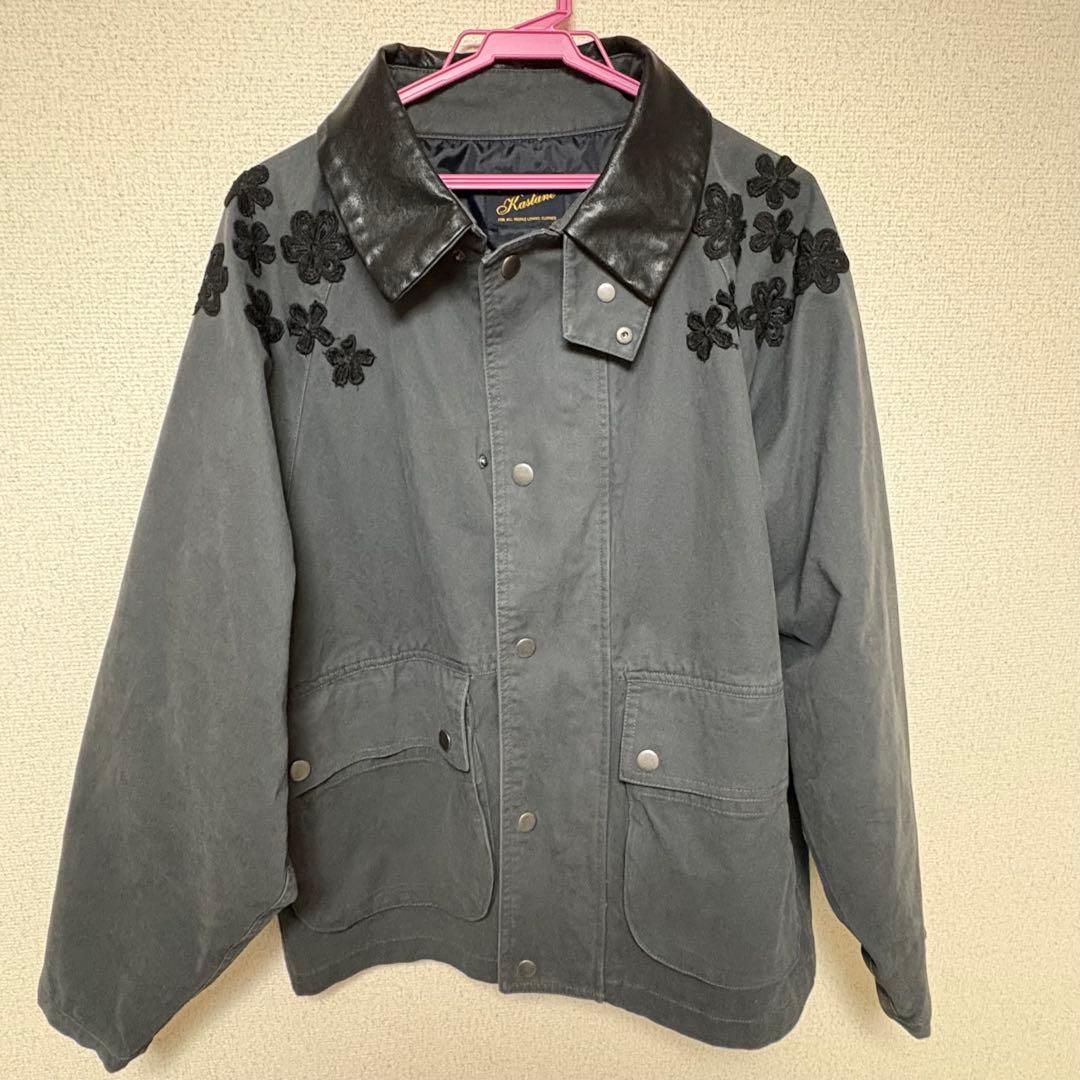 kastane カスタネ モチーフ付きハンティングジャケット　花　刺繍　ネイビー