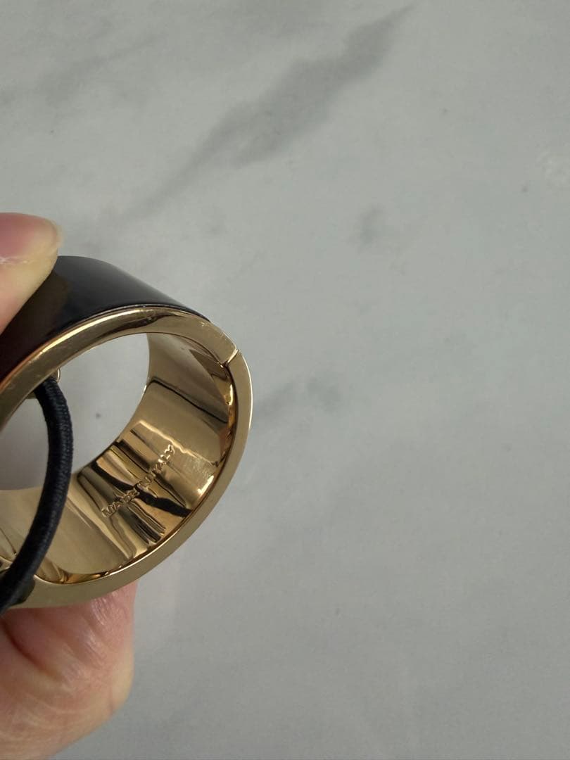 miu miu ヘアアクセサリー