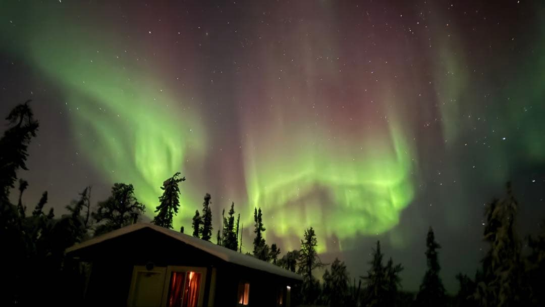 Canon EF 16-35mm f/2.8L II USM広角ズーム　フード付