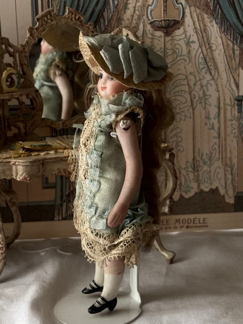 スペシャルアンティーク　フレンチミニョネット