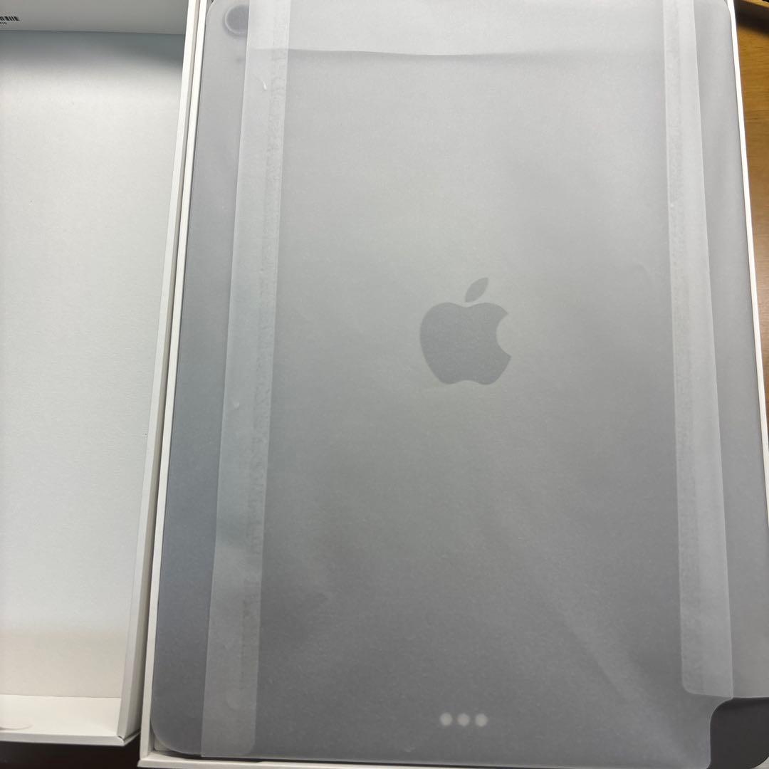 Apple iPad Air M3、11インチ シルバー