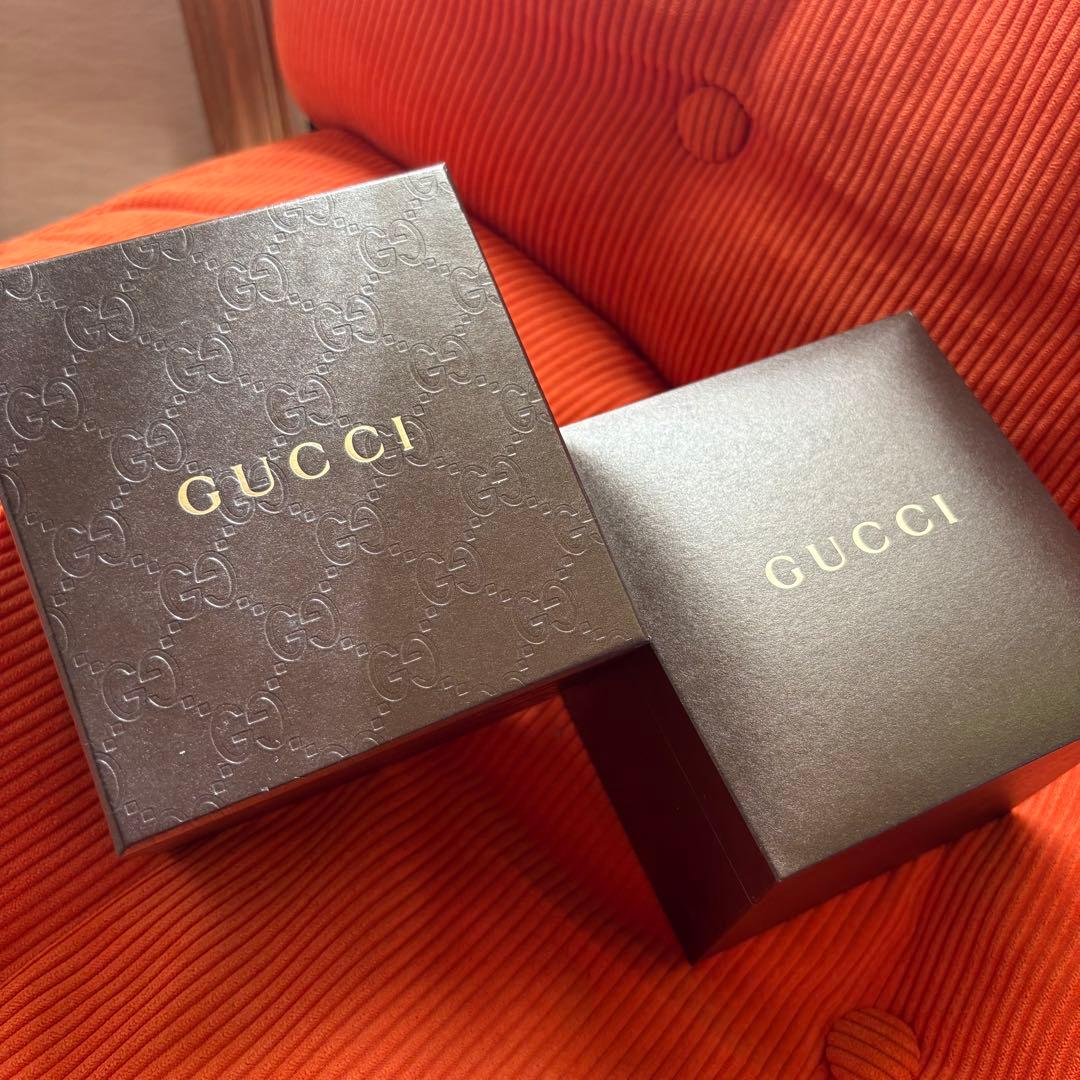 【美品】GUCCI Gタイムレス ゴースト REALダイヤル グッチ 腕時計