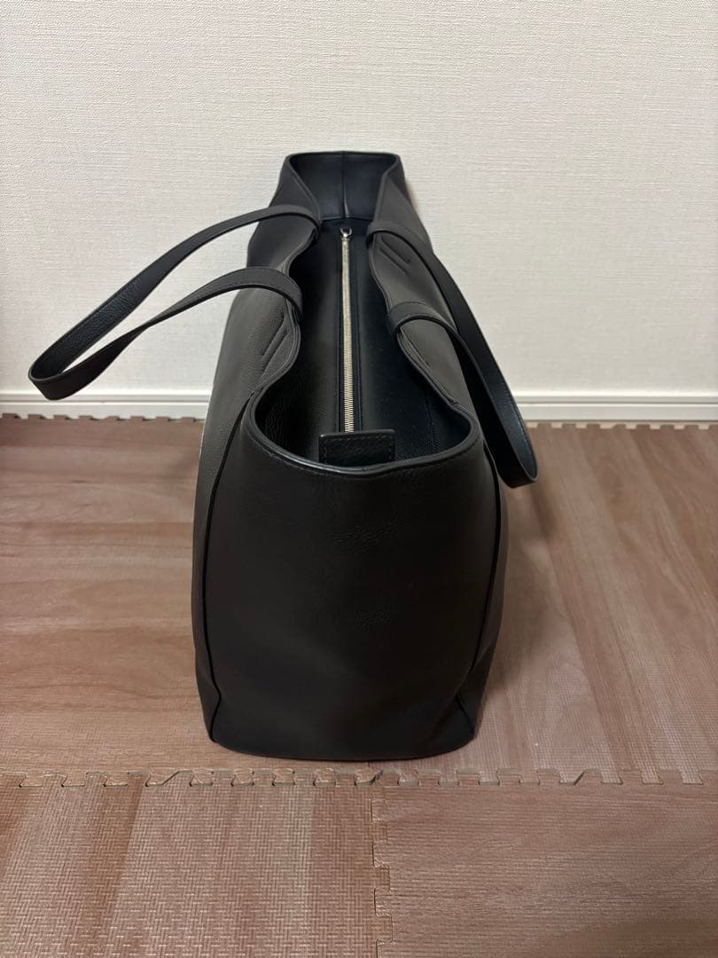 【超希少！新品未使用】BALENCIAGA 青山店限定エブリデイ E-Wトート