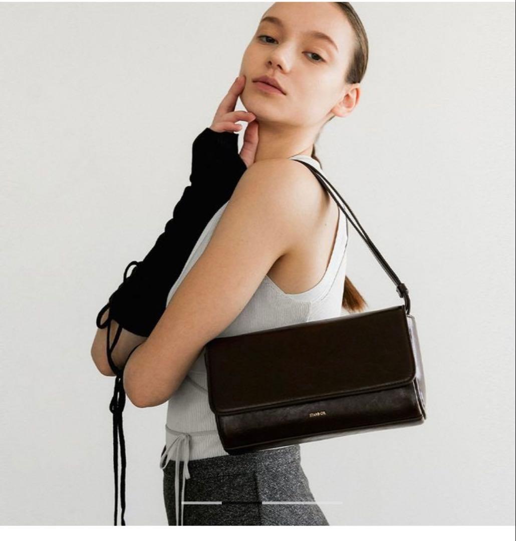 STAND OIL ブラックレザーショルダーバッグ