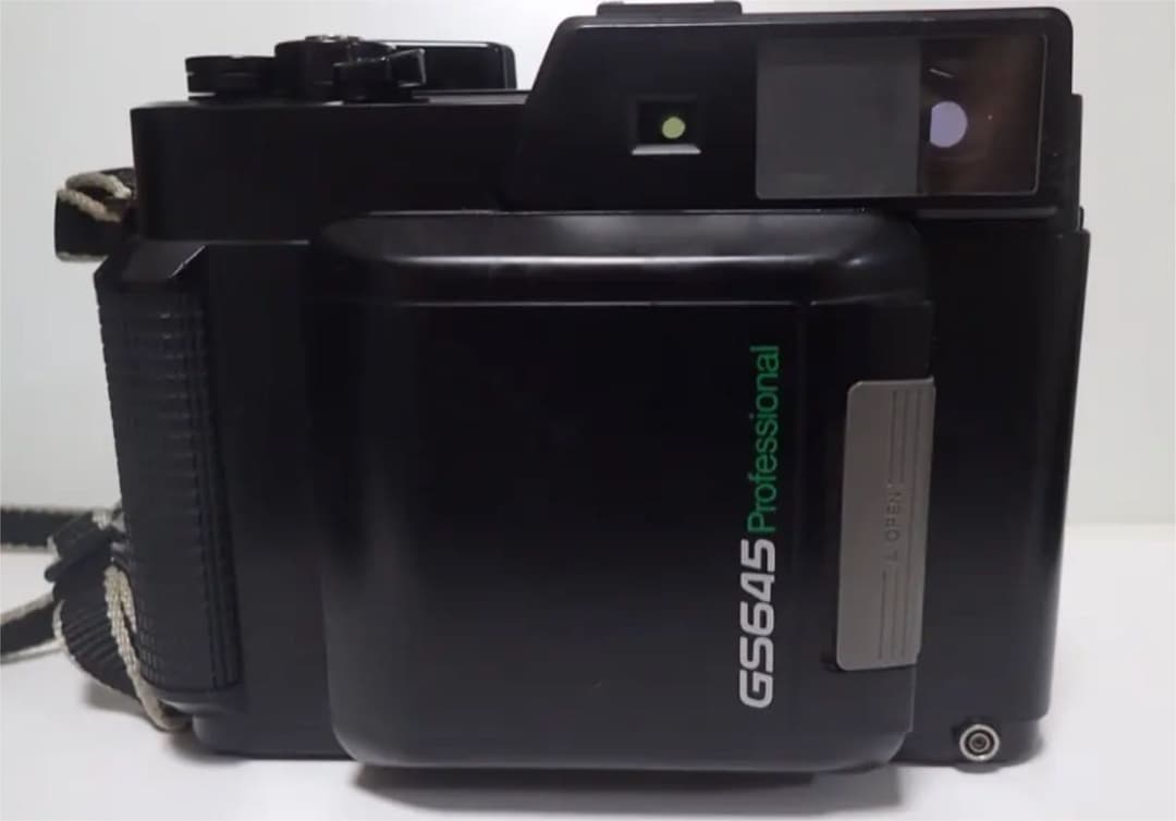 ス*フ様 FUJICA GS645 professional