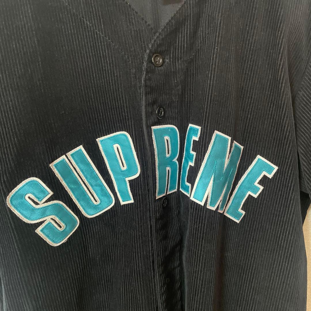 yeeelさん専用　　Supreme 半袖シャツ M 黒