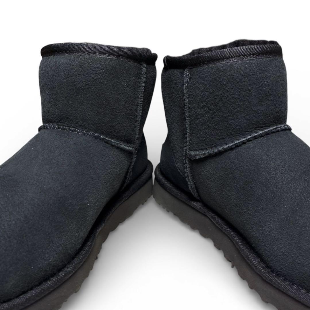 UGG クラシックミニⅡ ムートンブーツ BLK