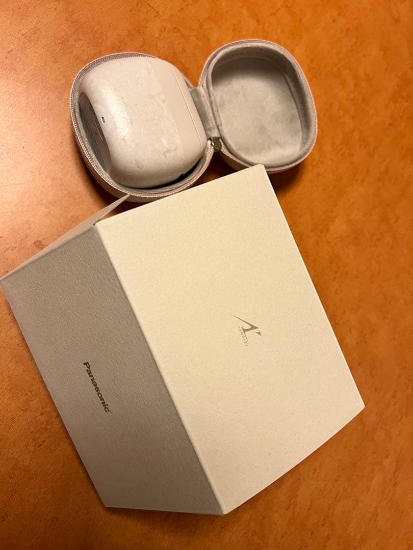 Panasonic 電気シェーバー ホワイト 箱付き