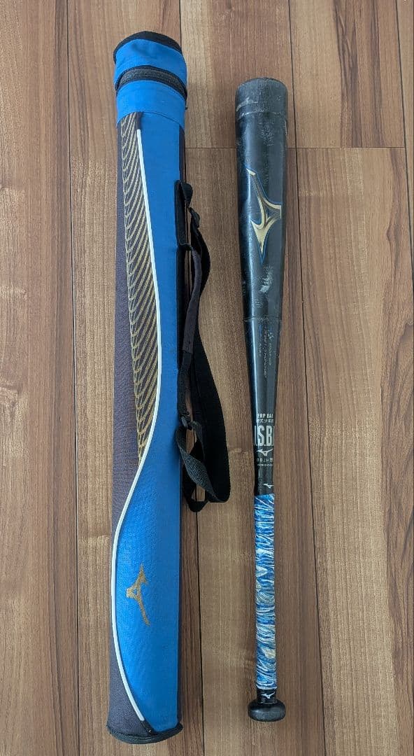 ミズノ ビヨンドマックス レガシー　80cm 軟式バット ケース付き