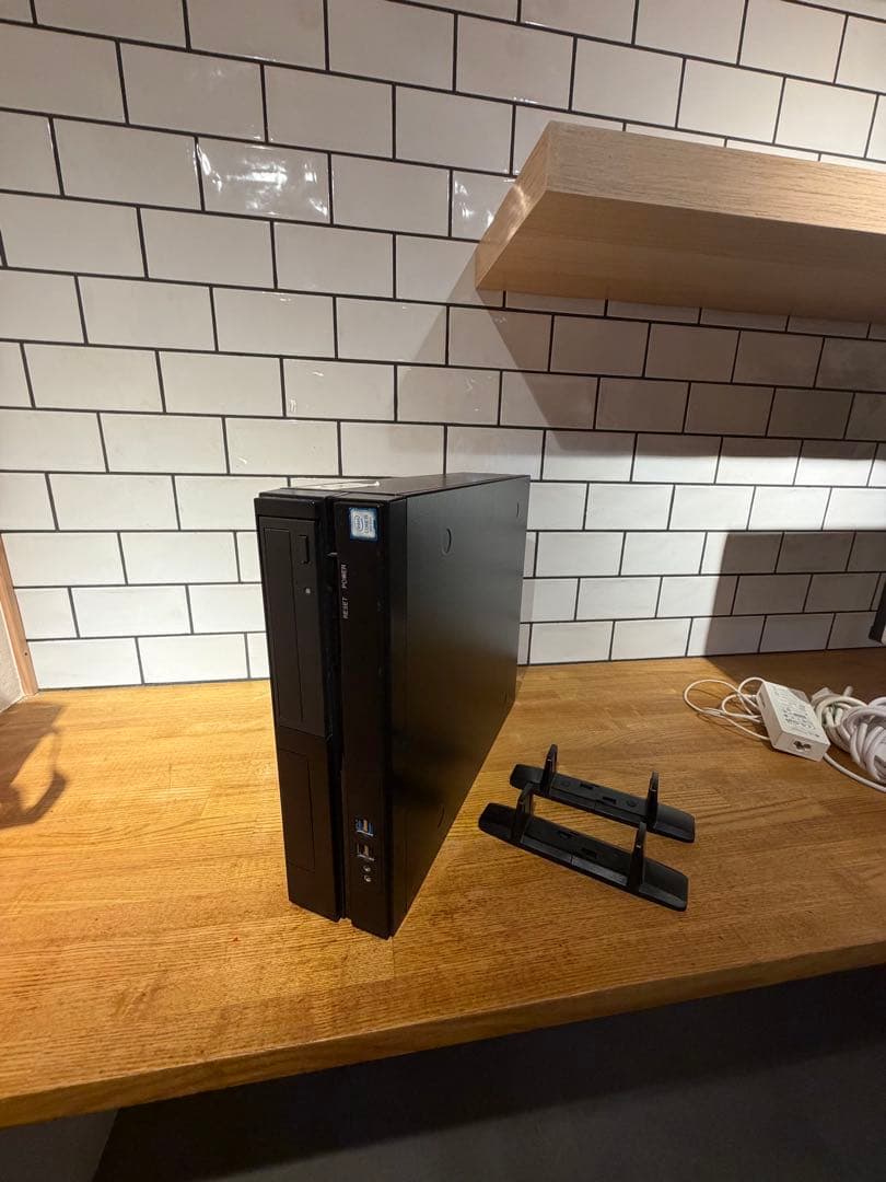 美品！！Intel Core i5 スリムデスクトップPC