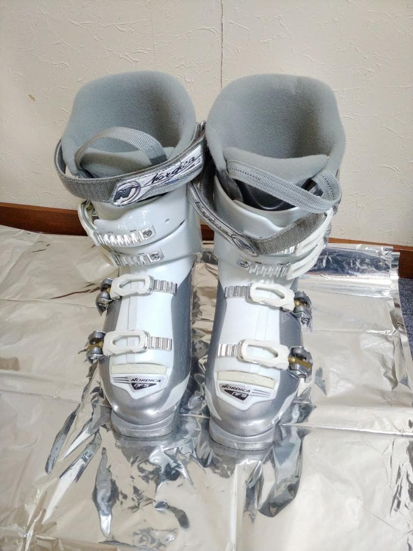 240~245mm スキーブーツ NORDICA ノルディカ