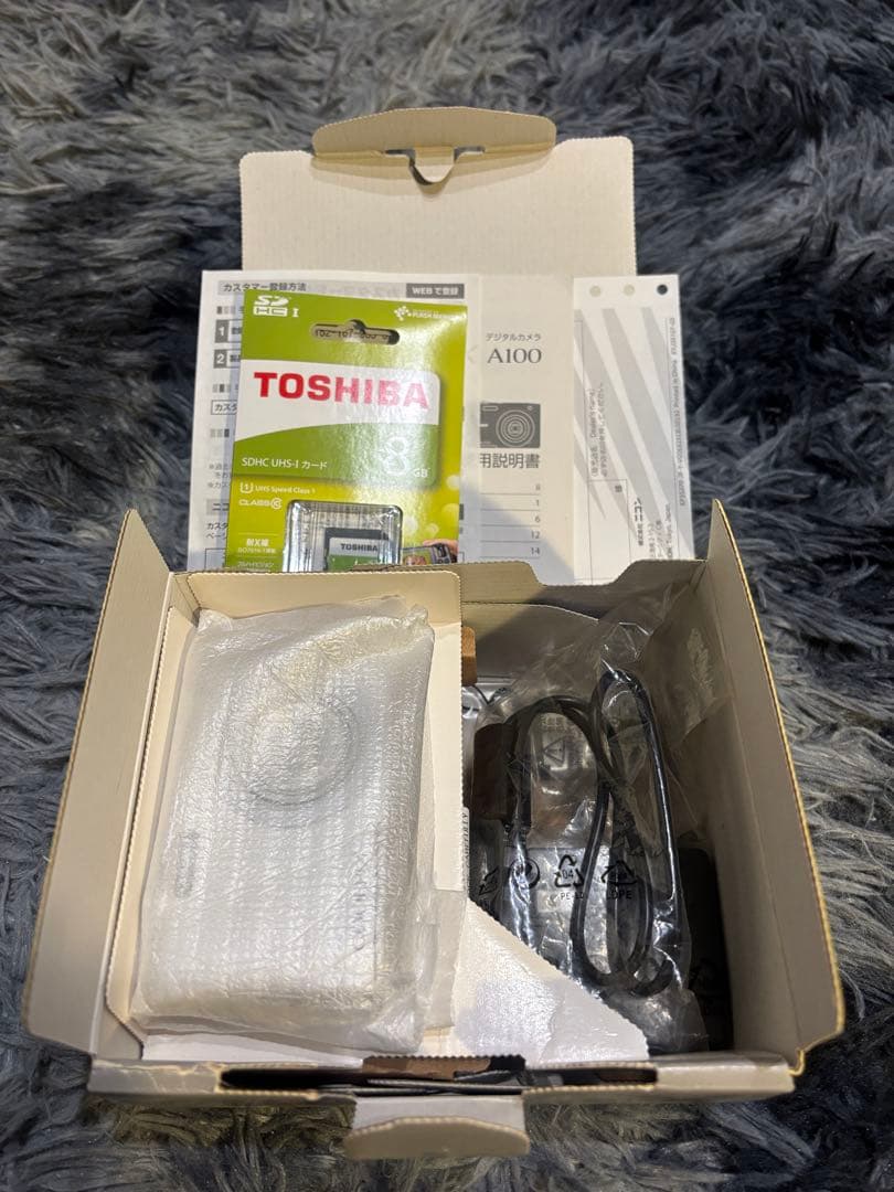 【完動極美品】Nikon COOLPIX A100 シルバー