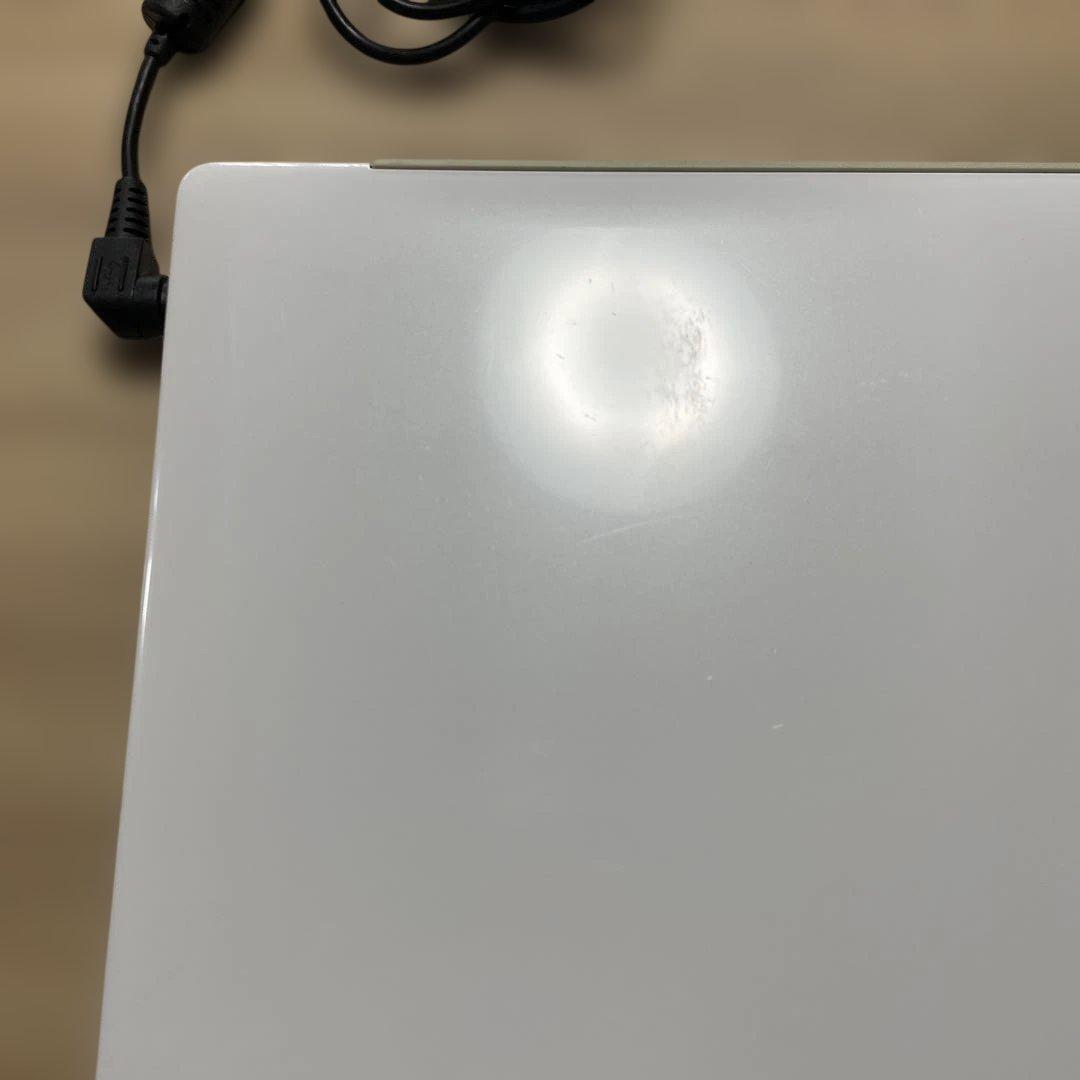 LIFEBOOK AH77/D3 9世代i7