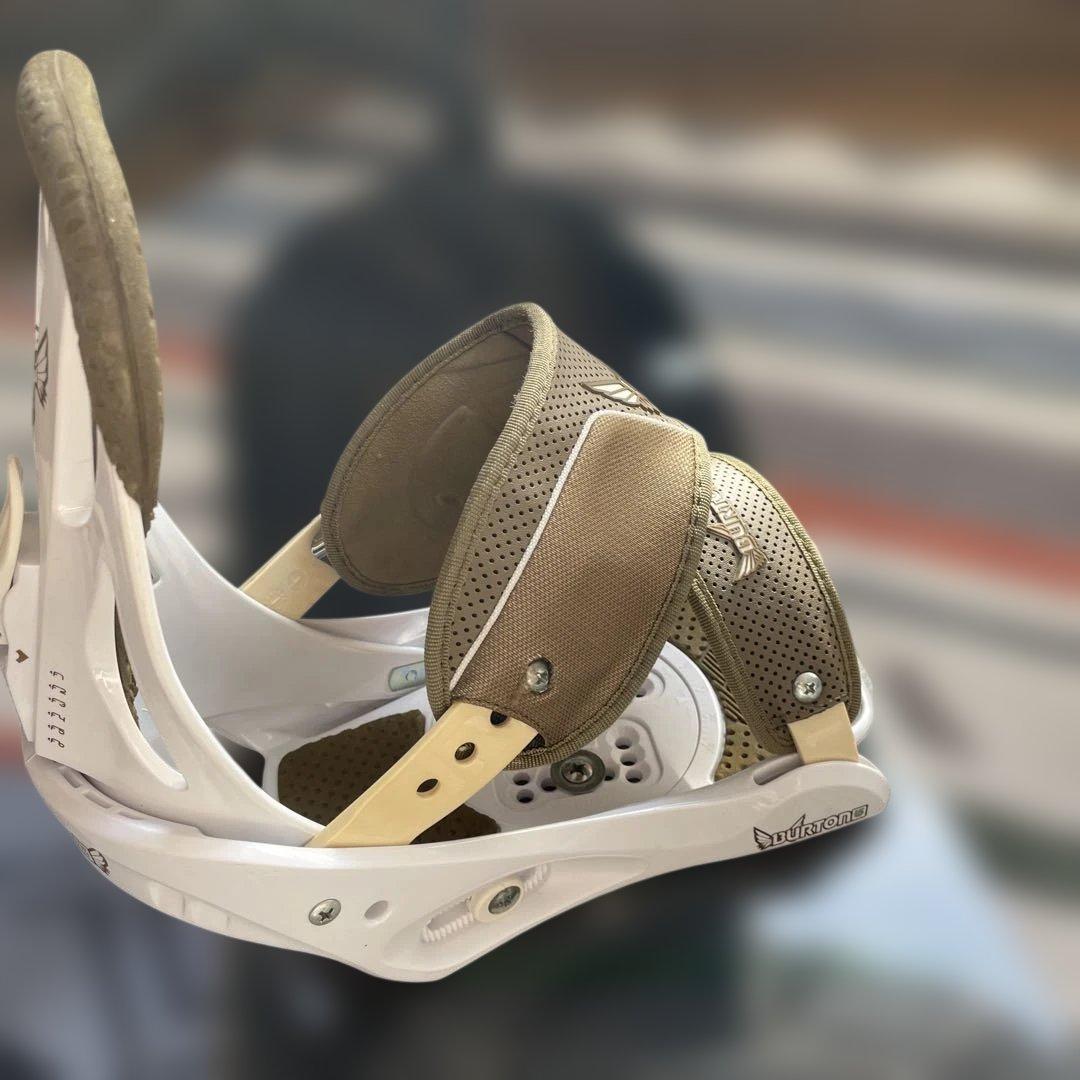 バートン　スノーボード　板　ビンディング