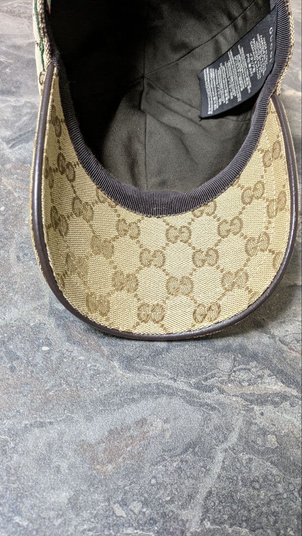 GUCCI ベージュ GGパターン キャップ