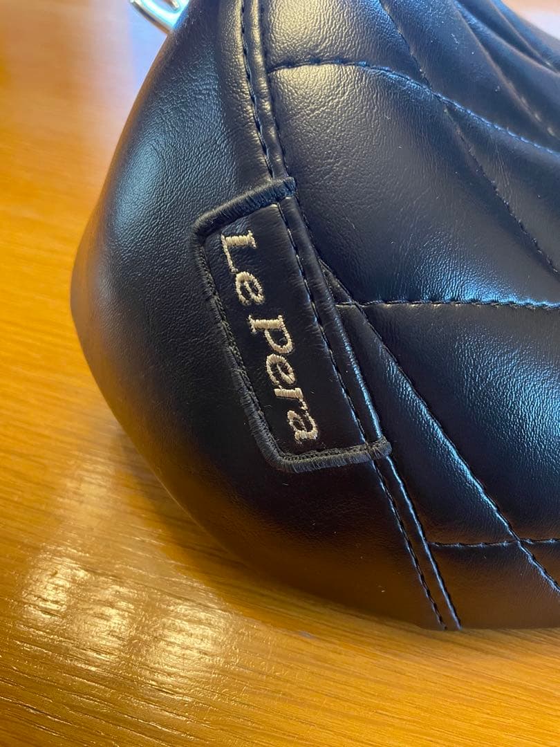 ラペラ■ベアボーンズソロシート ダイヤモンドステッチ ブラック スポーツスター