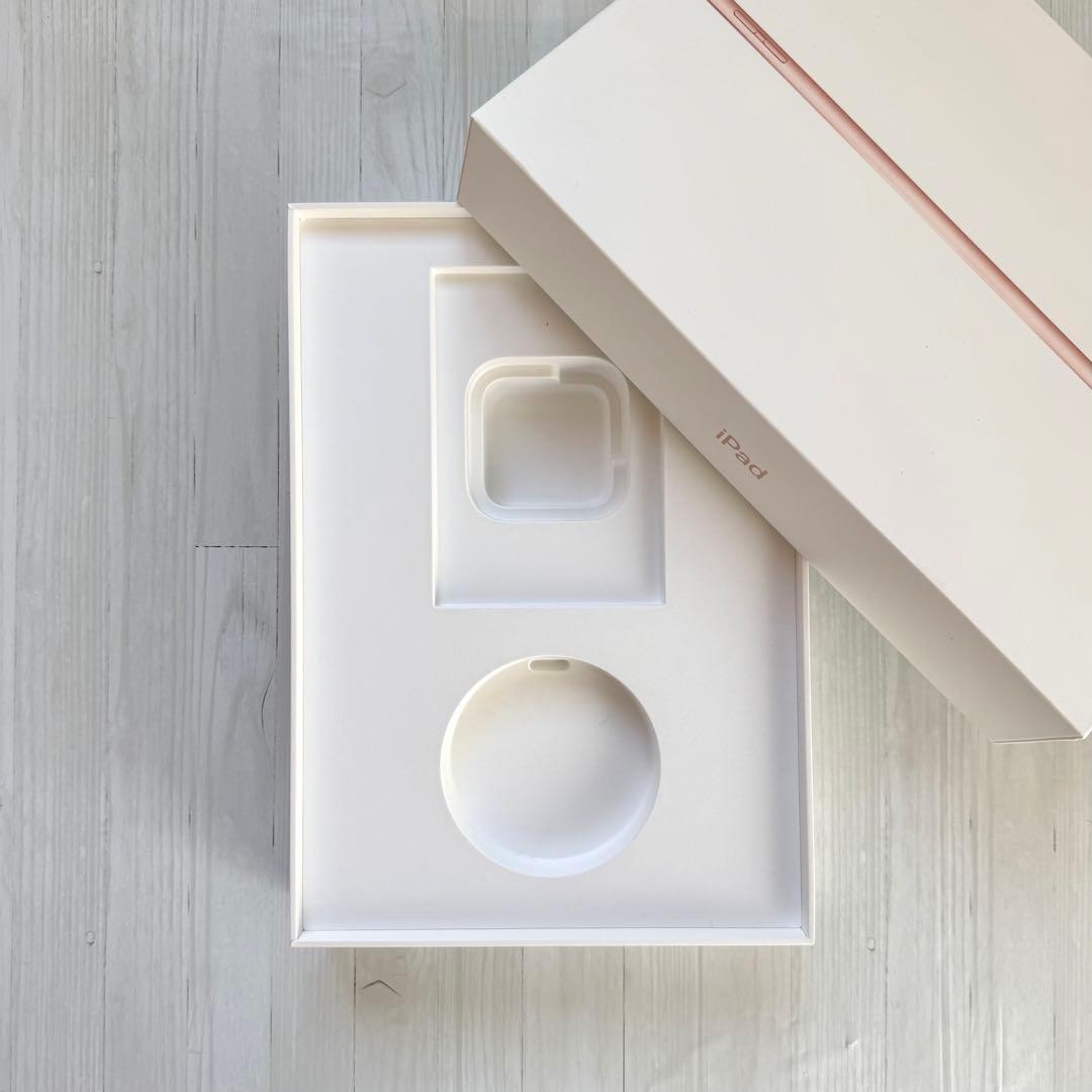 iPad 第7世代 ゴールド 32GB Wi-Fi + Cellularモデル