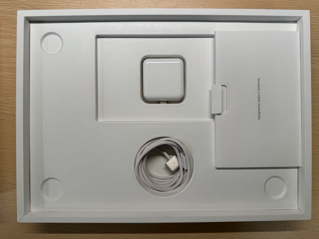 MacBook Air M4 メモリ24GB ストレージ512GB 13インチ