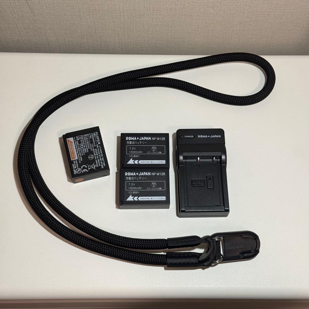 〈アンドリアン様用〉富士フイルム　X-T1 グラファイトシルバー　縦グリ付き