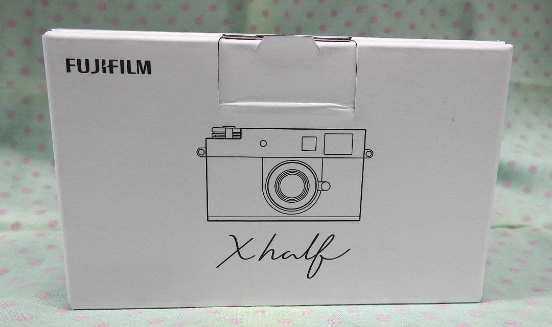 【新品】X half FUJIFILM X-HF1 コンパクトデジカメ シルバー
