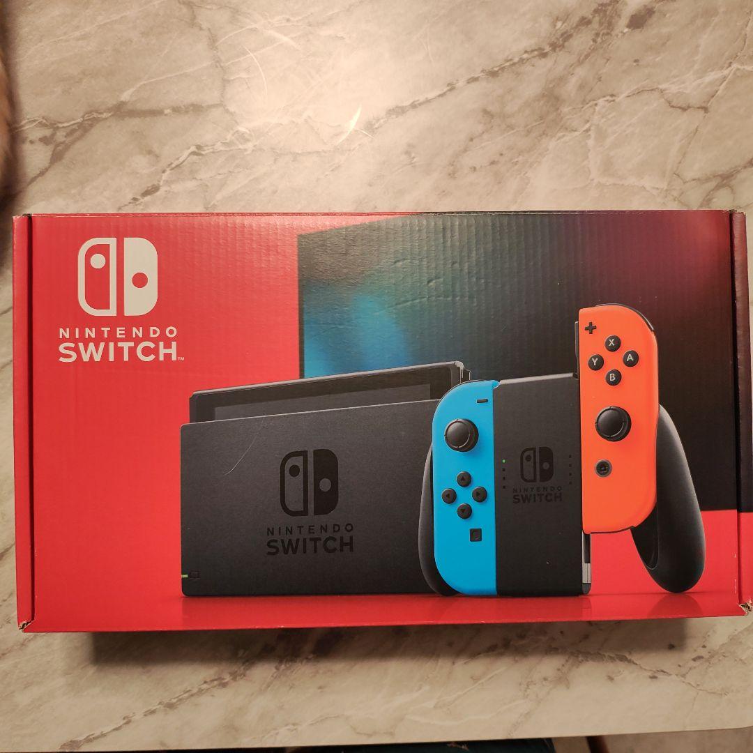 極美品　Nintendo Switch 本体 青/赤 付属品付き　箱あり