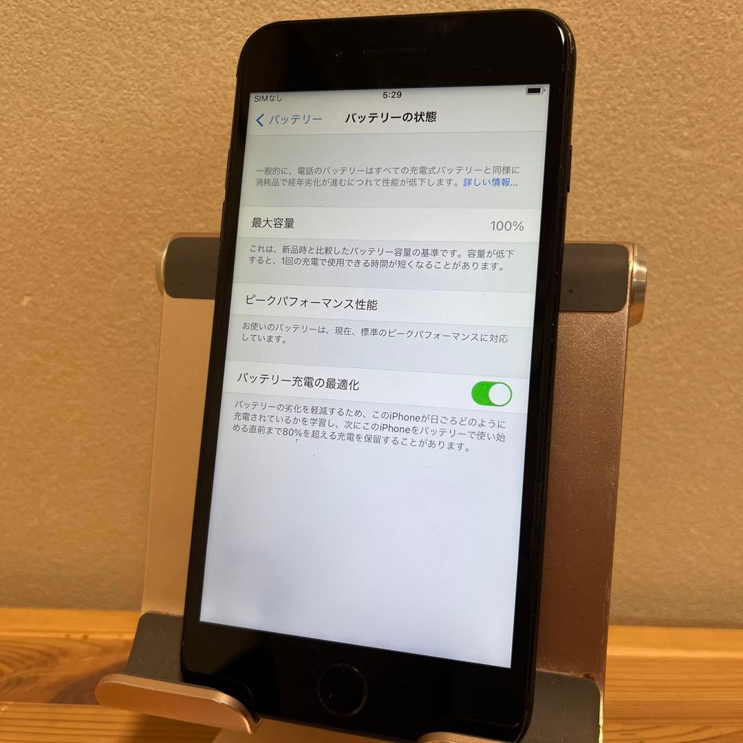 バッテリー新品交換済100%！iPhone7 plus 128GB ブラックS