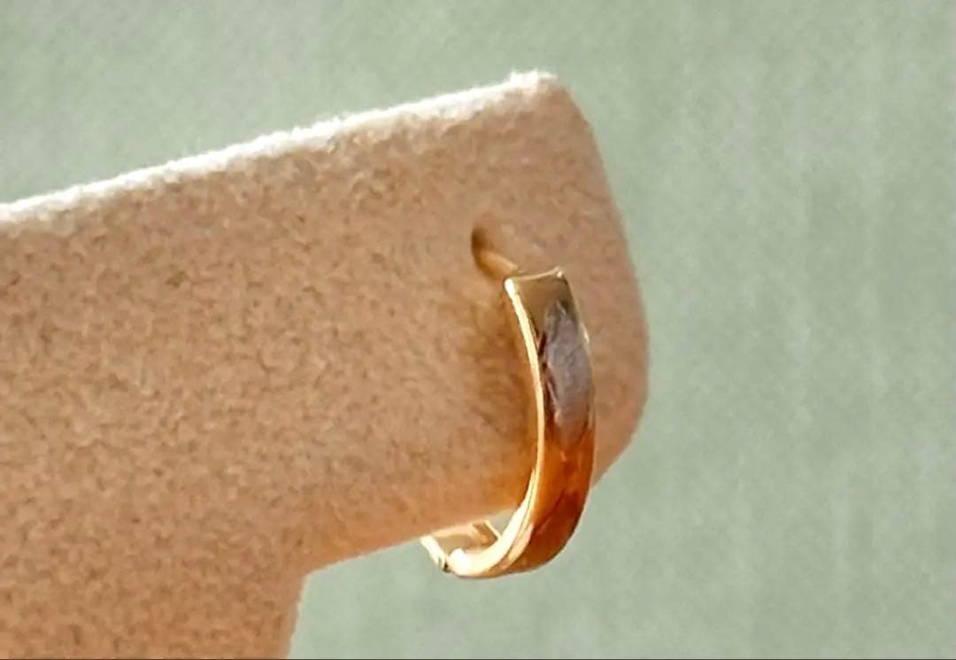 みー様　K14刻印あり 上品フープピアス片耳用14金