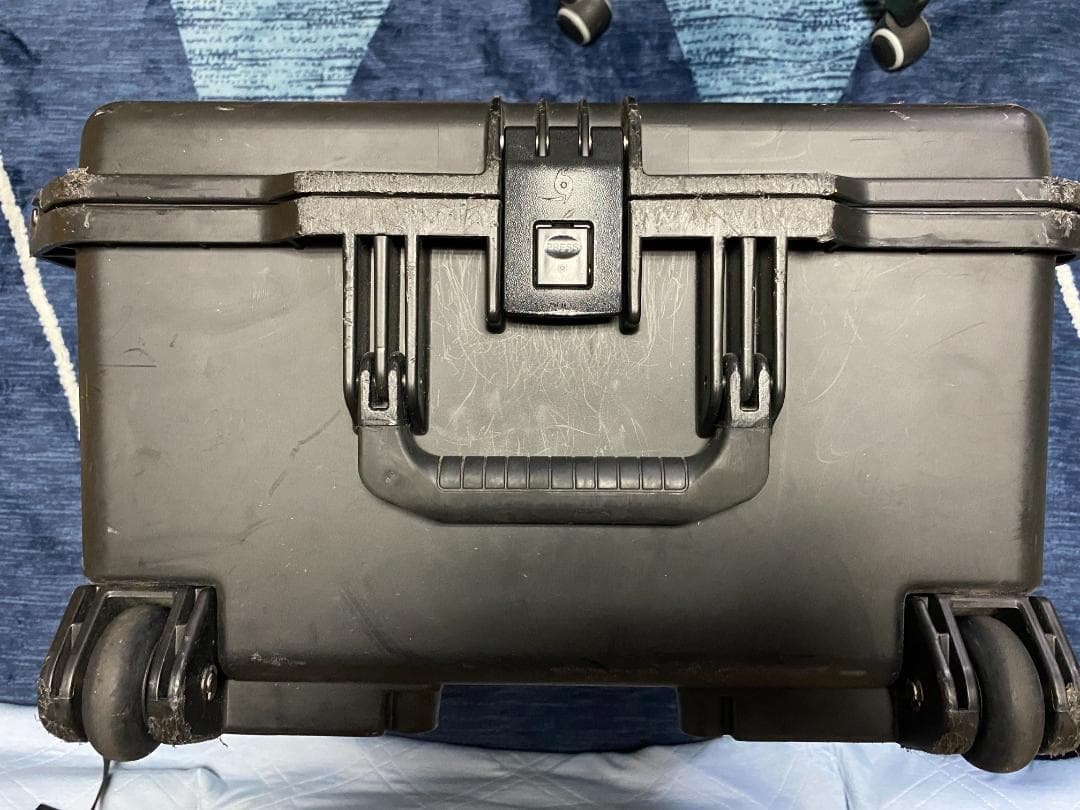 iM2700 Storm ケース