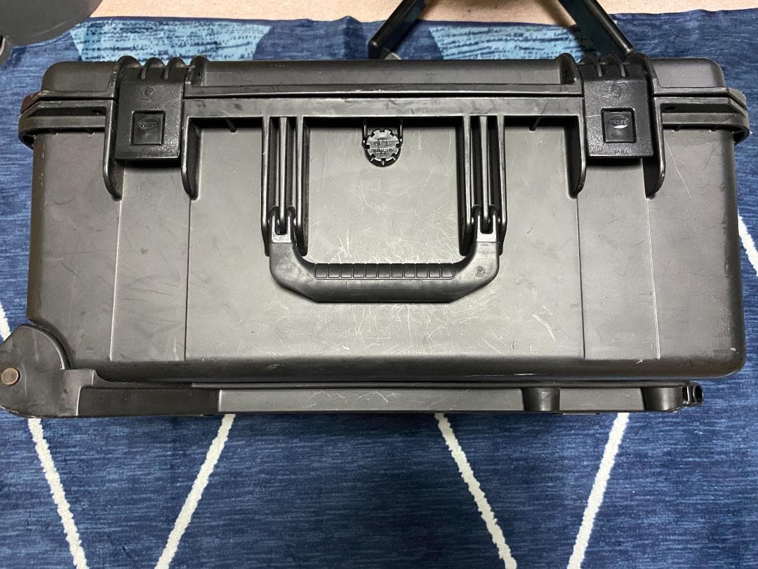 iM2700 Storm ケース