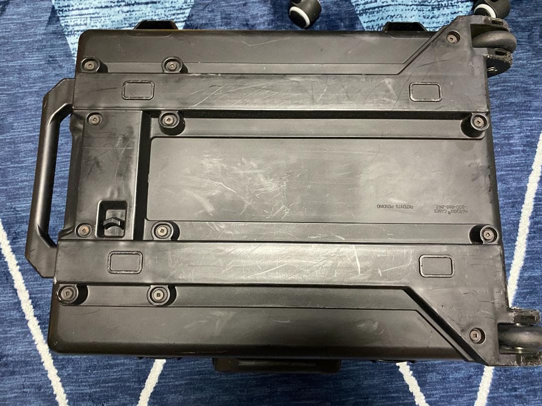 iM2700 Storm ケース