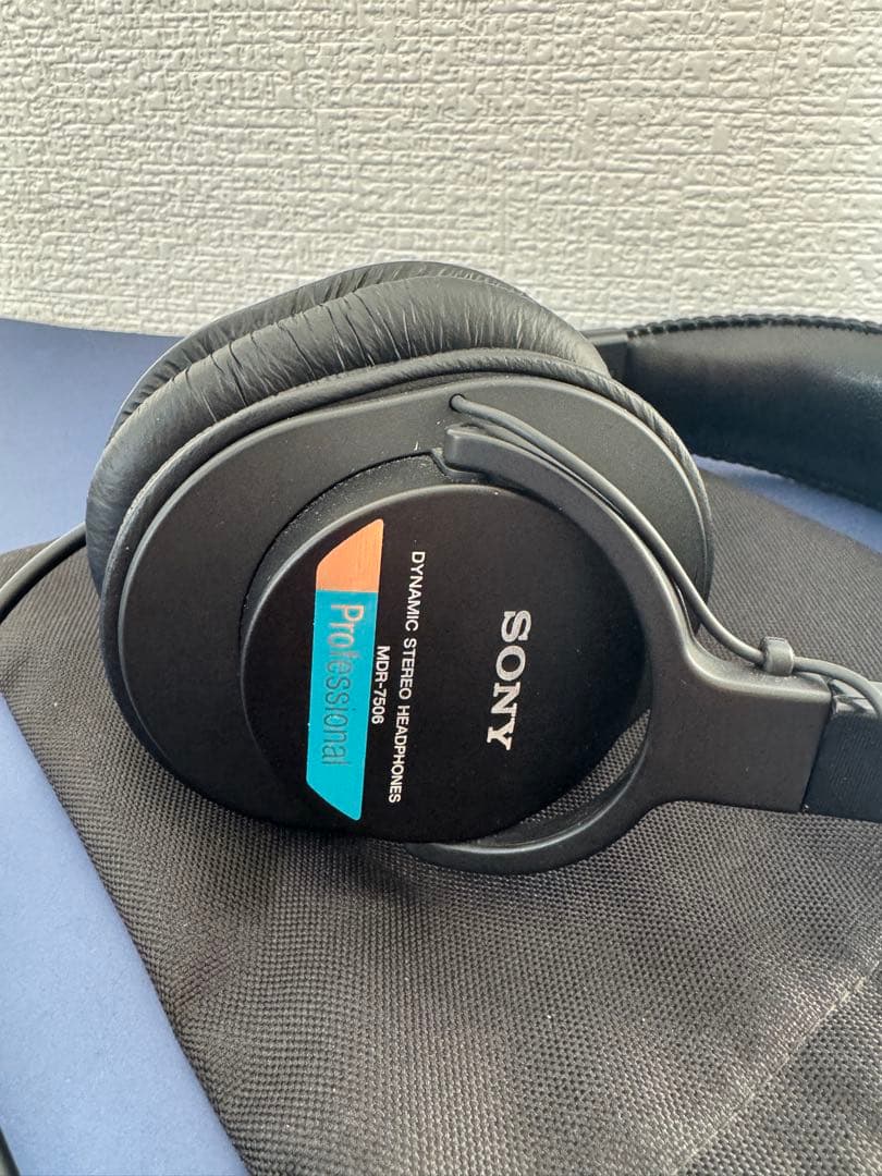 Sony MDR-7506 プロフェッショナルモニターヘッドホン