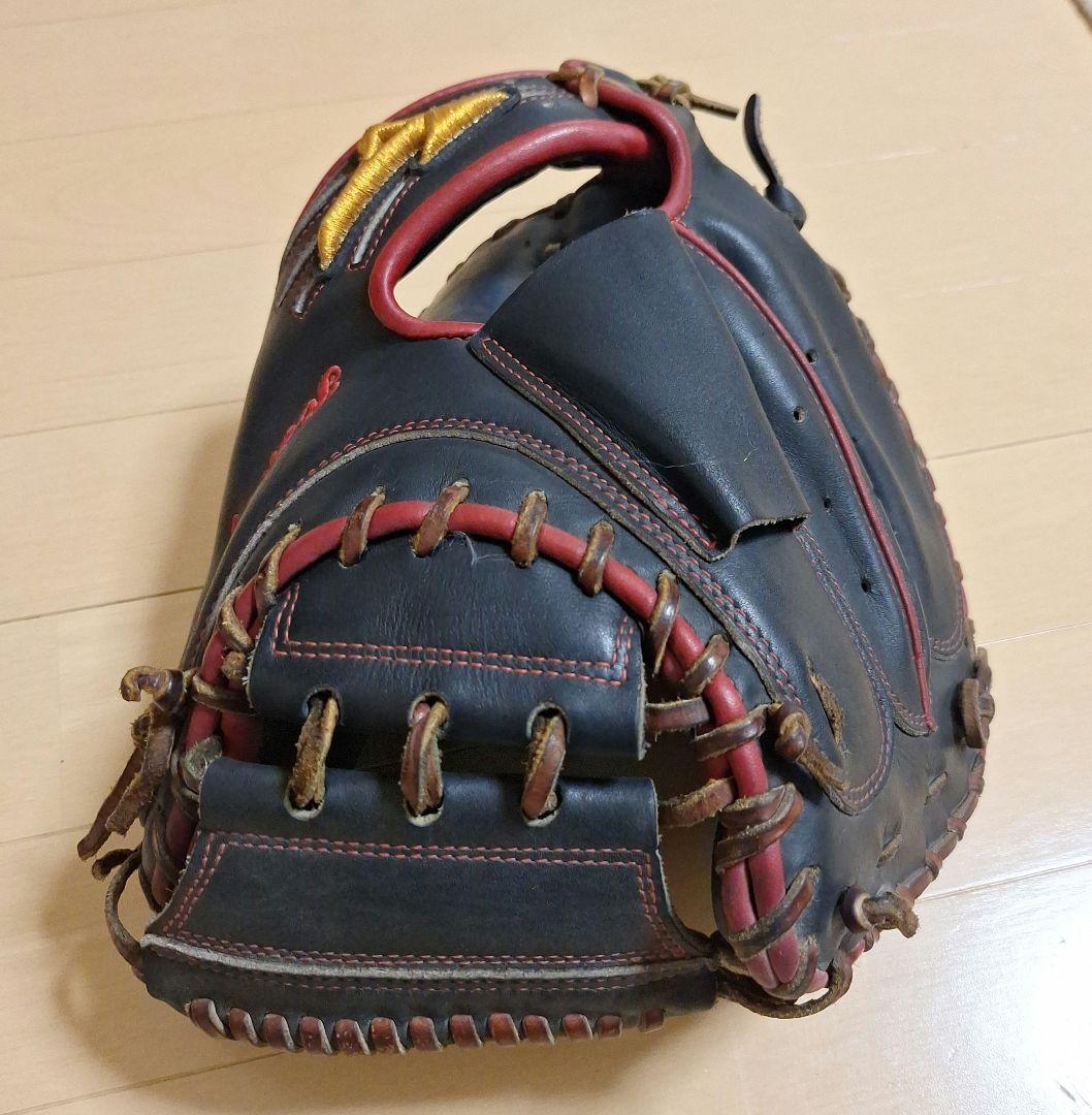 ミズノ プロ　軟式 キャッチャーミット 刺繍あり