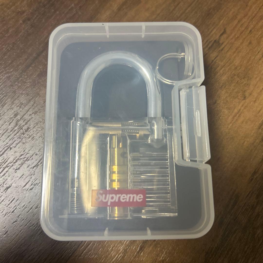 Supreme まとめ売り