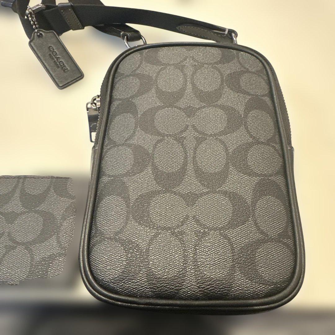 美品　COACH ショルダーバッグ ブラック