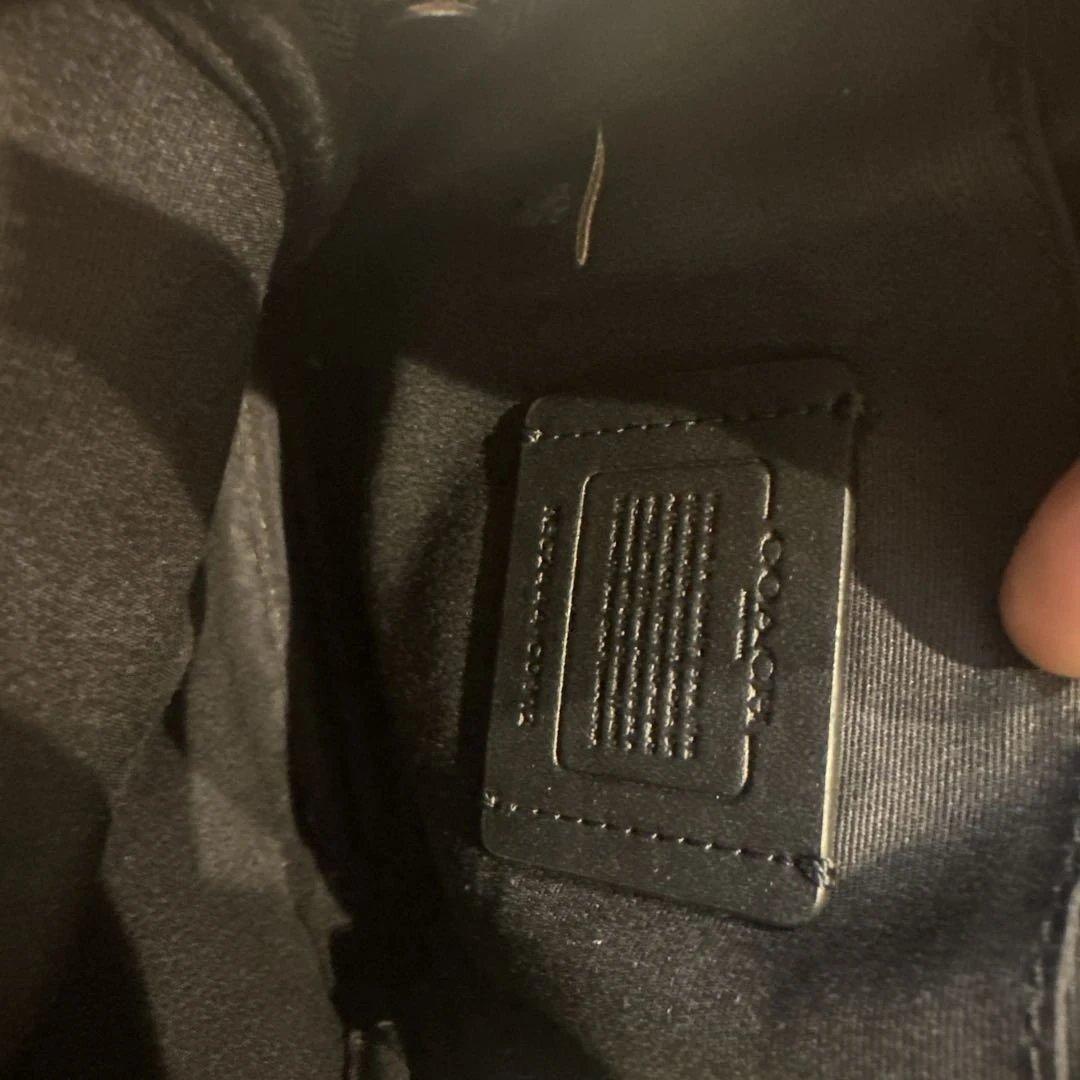 美品　COACH ショルダーバッグ ブラック