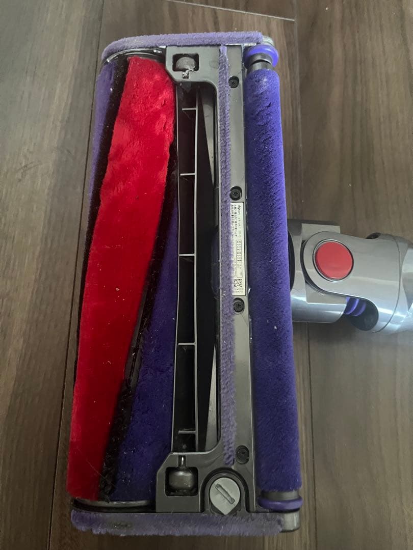 Dyson V11 掃除機　スタンド、パーツ付き