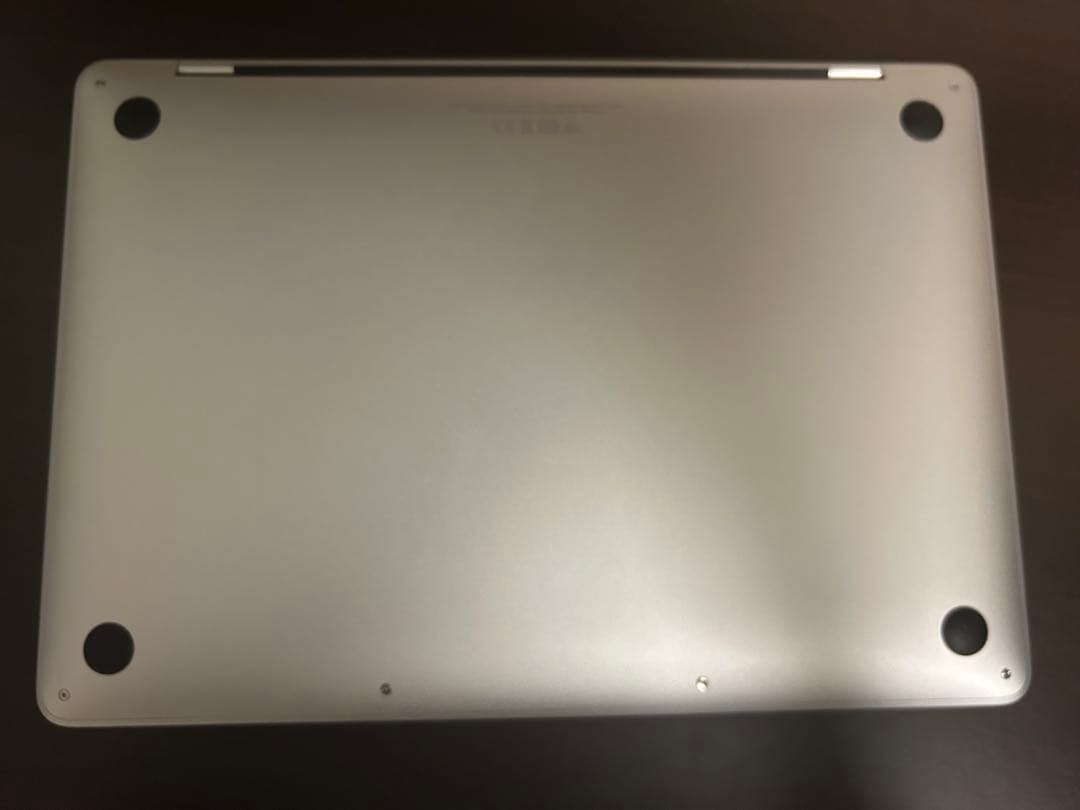 Apple MacBook Pro 13インチ M2 8GB 本体のみ　元箱無し