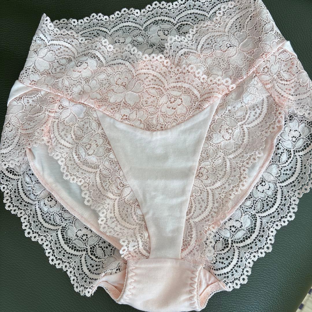 Exabra エクサブラ ドウ　プリマローズ E65 オマケにエクサブラショーツ