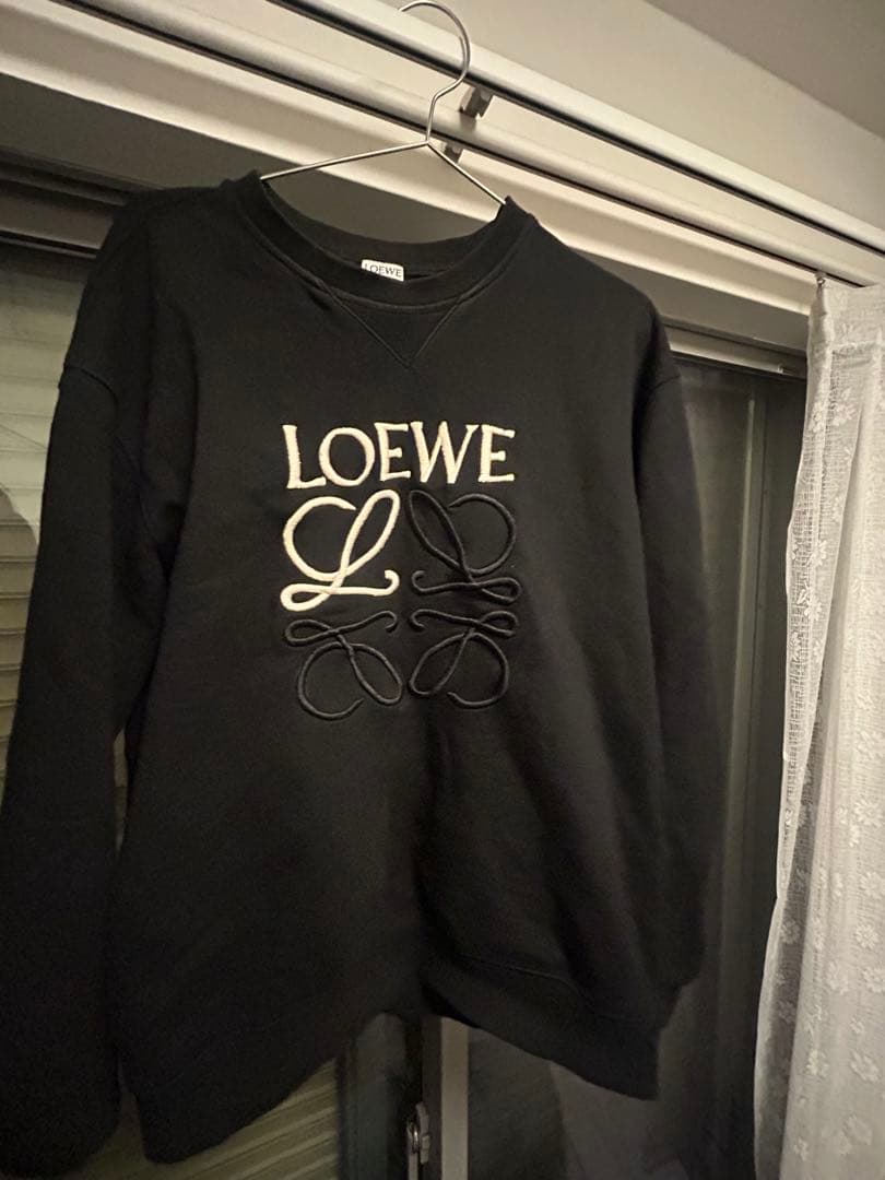 LOEWE ブラック ロゴ刺繍 スウェット