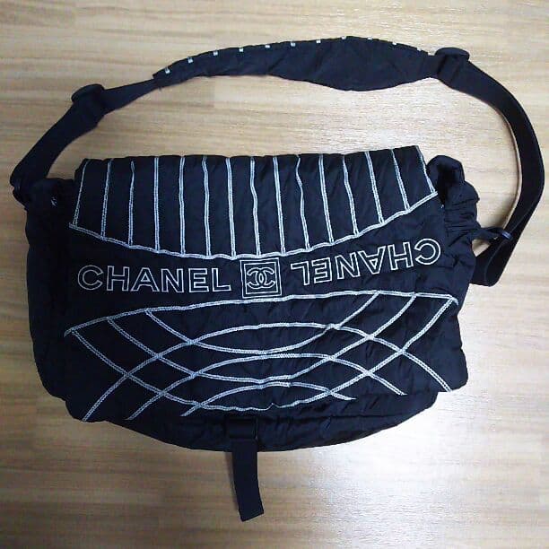 シャネル バッグ スポーツ