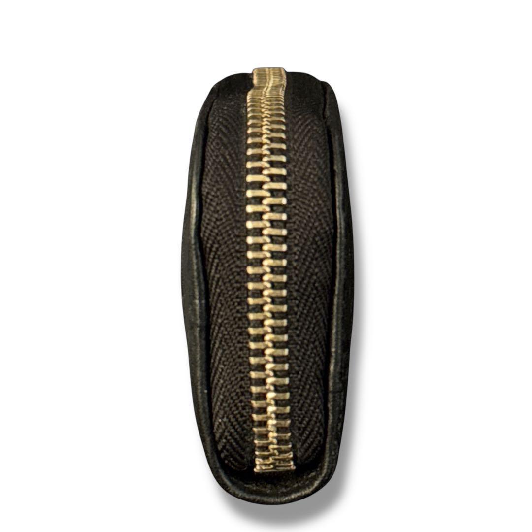 グッチ　ケース　ラウンドファスナー　シマ　小銭入れ　GG柄　レザー　黒