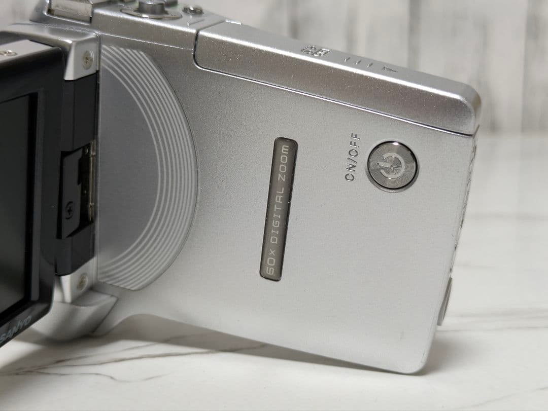 SANYO　Xacti　DMX-CG6