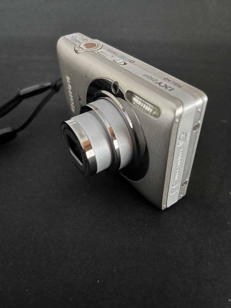 デジカメCanon IXY 210F すぐに使用可能