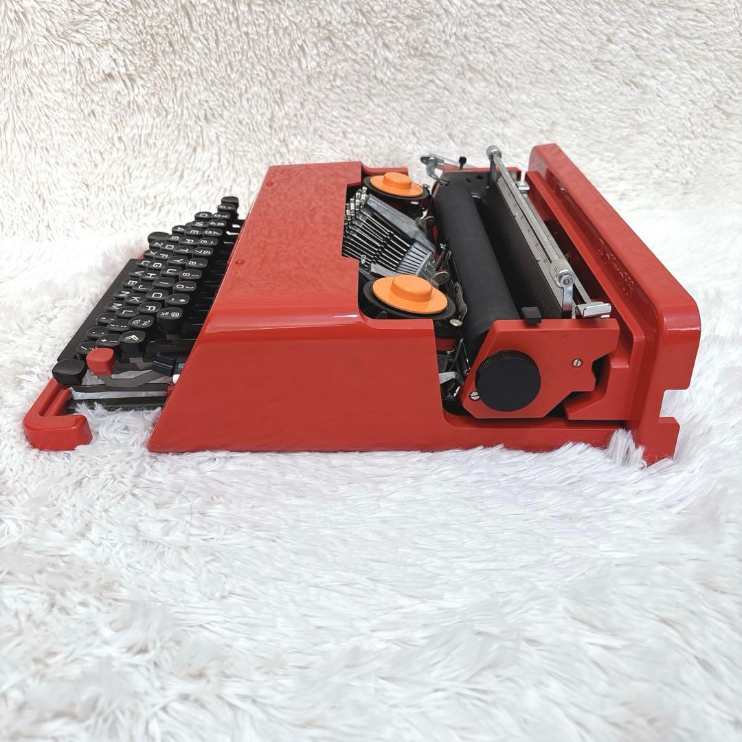 【極希少】Olivetti Valentine オリベッティ タイプライター