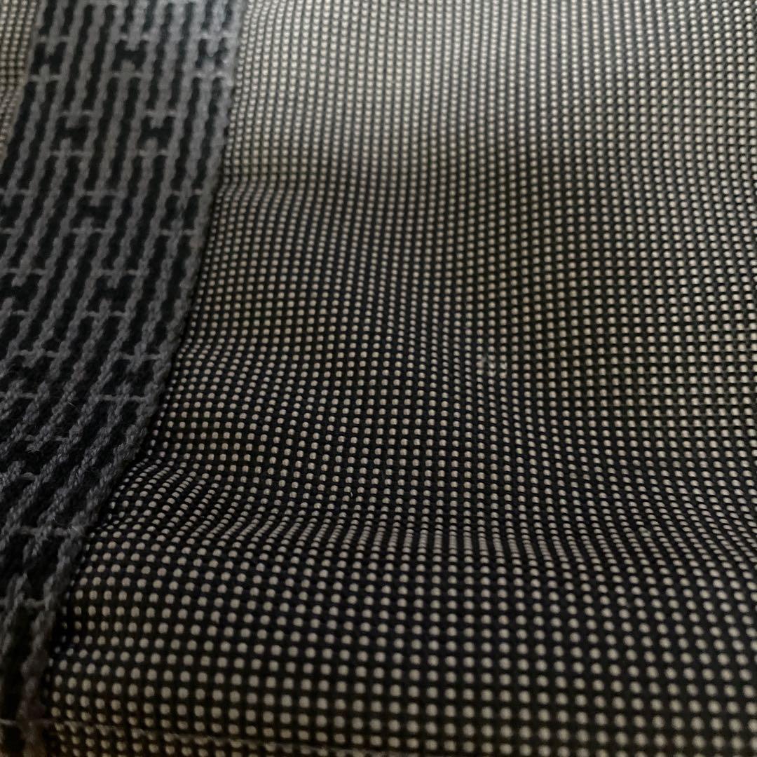 ダークグレー トートバッグ ジッパー付き　ラムネ