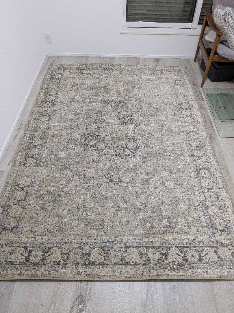 ZARA  フラワーヴィンテージラグ